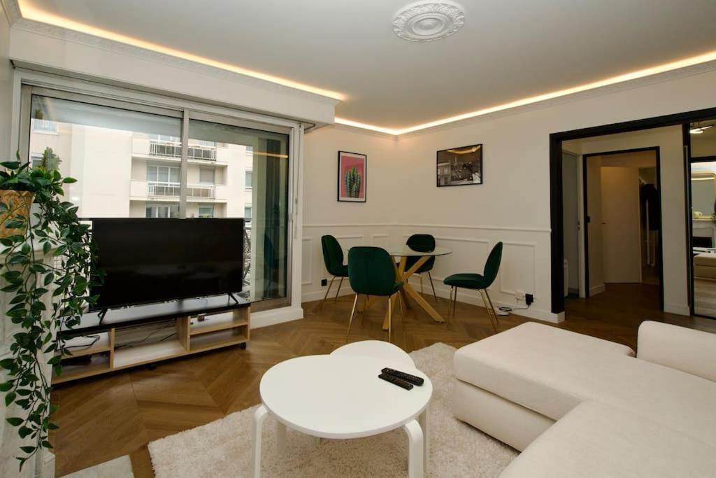 Parisian Style Apartment Maisons-Alfort Exterior photo